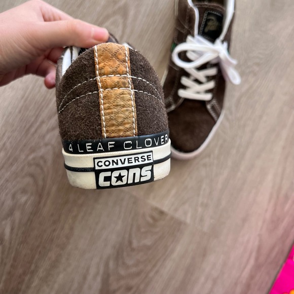 Converse x Patta One Star Pro "Four Leaf Clover" Sneakers - Picture 8 of 8